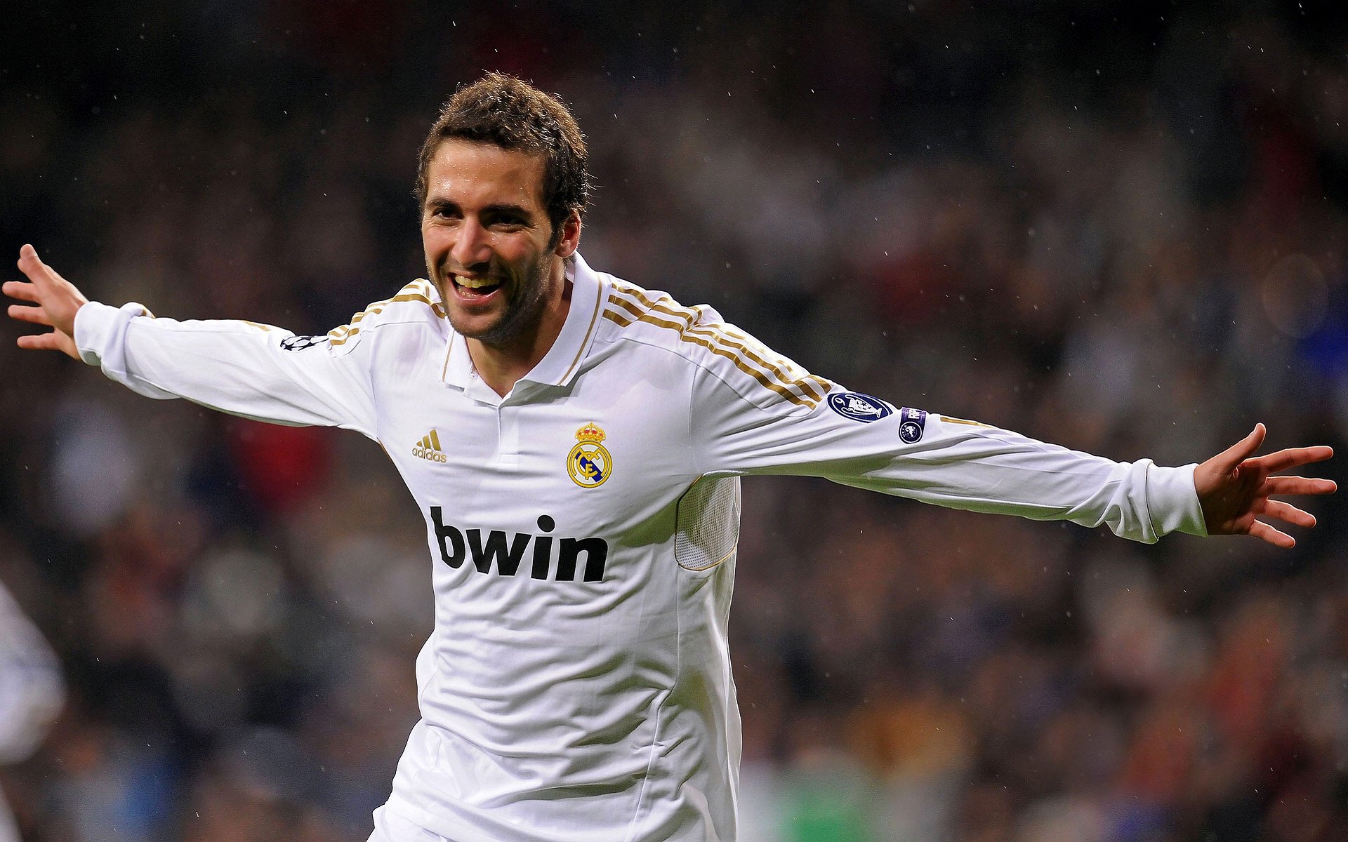 _未来运动云平台：虚拟社会中的全民互联_，未来云项目